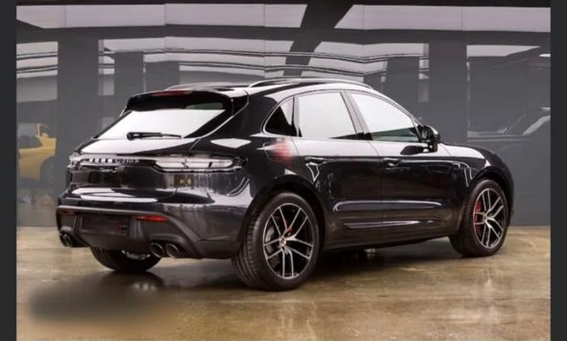 Macan S .. 1st owner with Al Naboodah warranty low mileage full option63398652975747113