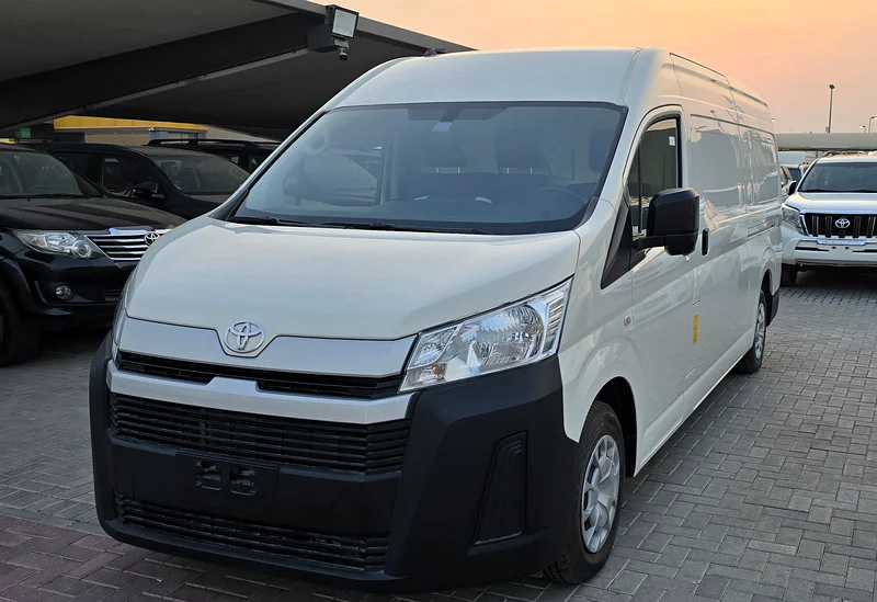 Toyota Hiace High Roof Delivery Van GCC63401317113987111