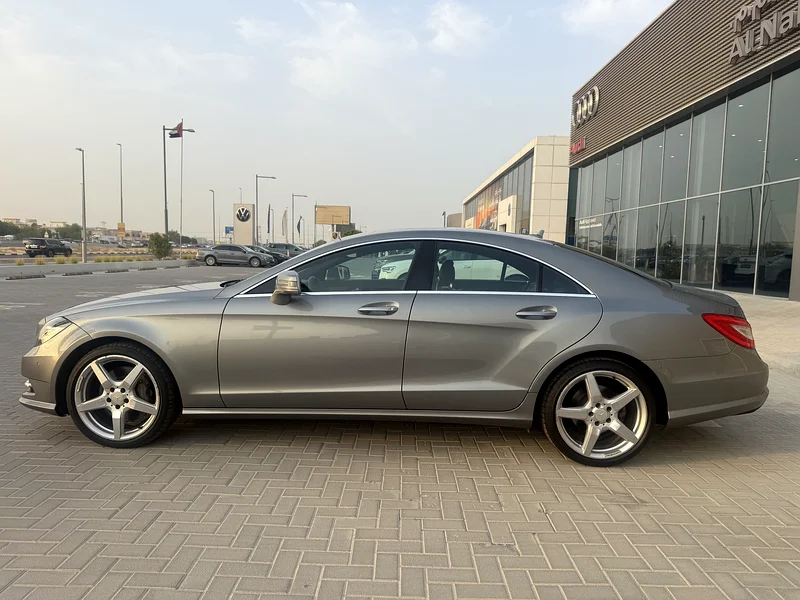 Mercedes CLS350 V6 GCC full option excellent condition63399927660547114