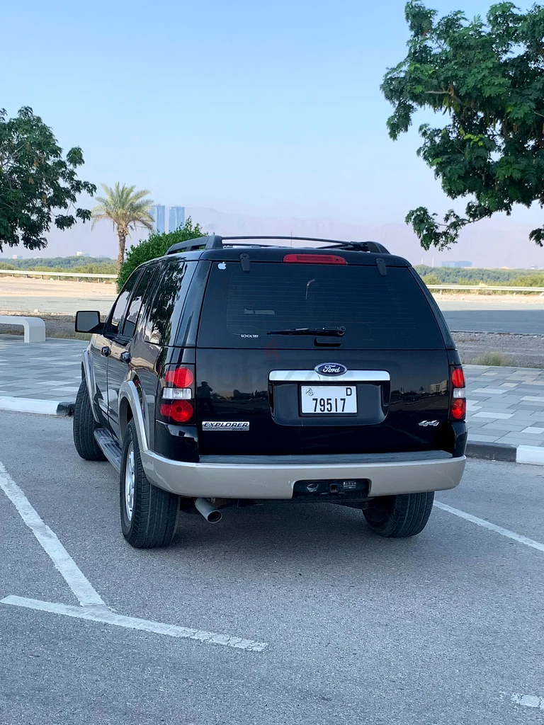 فورد اكسبلورر للبيع63399886284802112