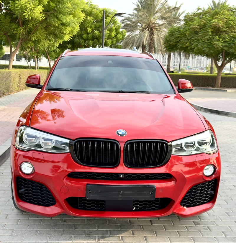 Bmw x4. Xdrive 28i.M package .kit M power
2016 model . GCC specs. Full option. Sunroof 
2500 cc .63405996111105113