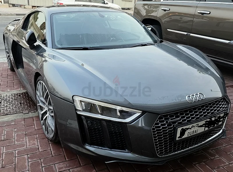 أودي R8 V10 بلس، خليجي، قيادة منخفضة63398608681089113
