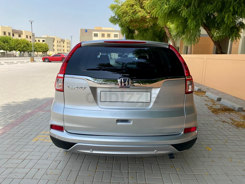 2015 هوندا CR-V | مواصفات دول مجلس التعاون الخليجي | 127000 كم | خدمة هوندا الكاملة | حالة ممتازة | 43000 درهمًا إماراتيًا63398542136577112