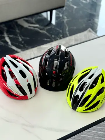 3 Bontrager Youth Bike Helmets (Age 9–12) – Bundle for 350 AED