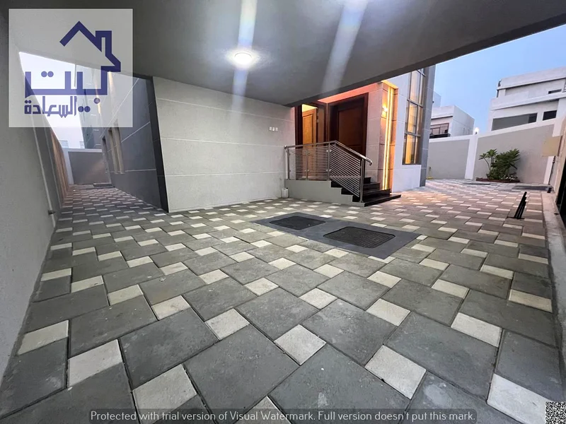 For sale, a villa in Al-Halawa 2 area, consisting of 4 master bedrooms, a hall, a sitting room, and a maid’s room. Freehold for all nationalities at a63908467485057112