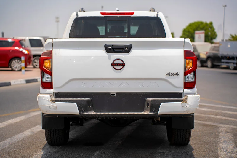 NISSAN NAVARA 2.5 DIESEL PRO4X 4X4 AT 202563399959237763112