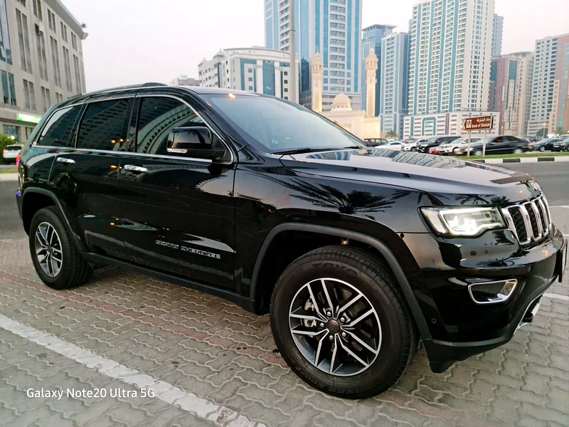 Jeep Grand Cherokee Ltd (Top trim) Agency maintained I Accident free63398606329731113