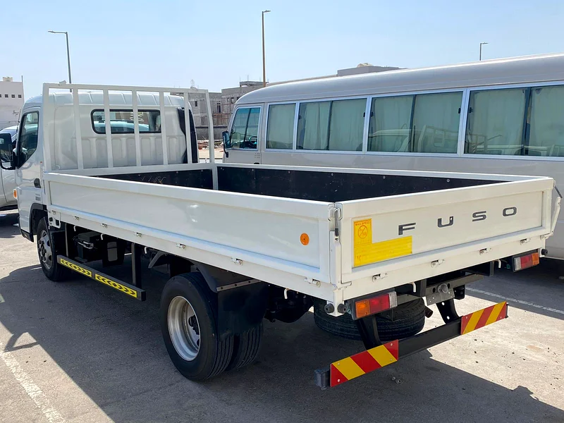 -	 - ماتسوبيشي بيك أب 3 طن Mitsubishi Pickup 3 tons 2022-Automatic gear 3 Ton -  98000 درهم63398577513730112