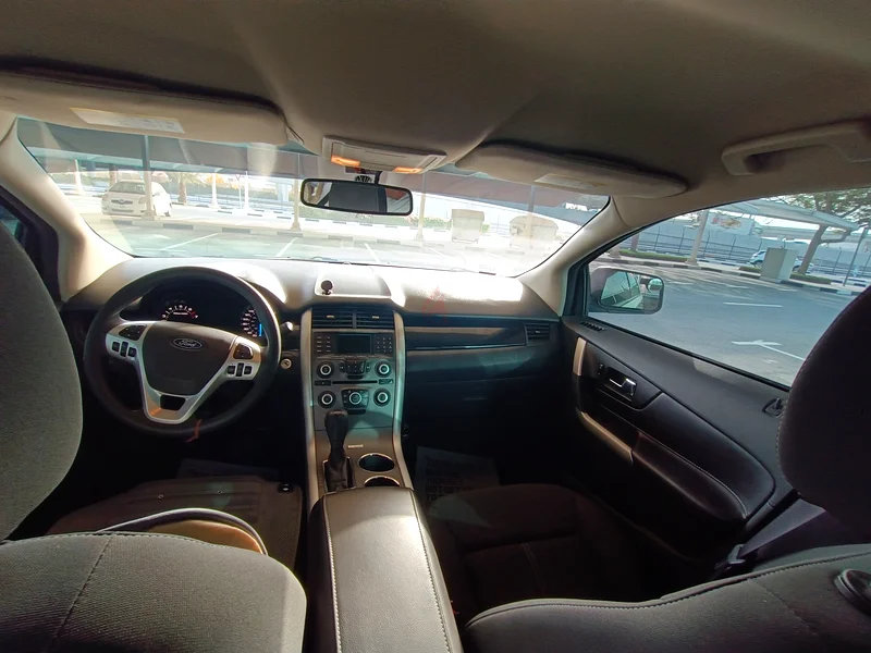 Ford Edge 3.5 SE AWD GCC specs with Full Al Tayer service history and Al Tayer service cont. 202763399892862337114