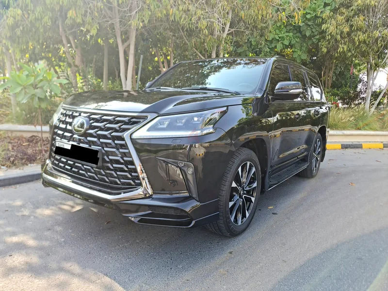 لكزس LX570 إصدار بلاك سيغناتشر، ضمان الوكالة وتاريخ الصيانة63398638436867114