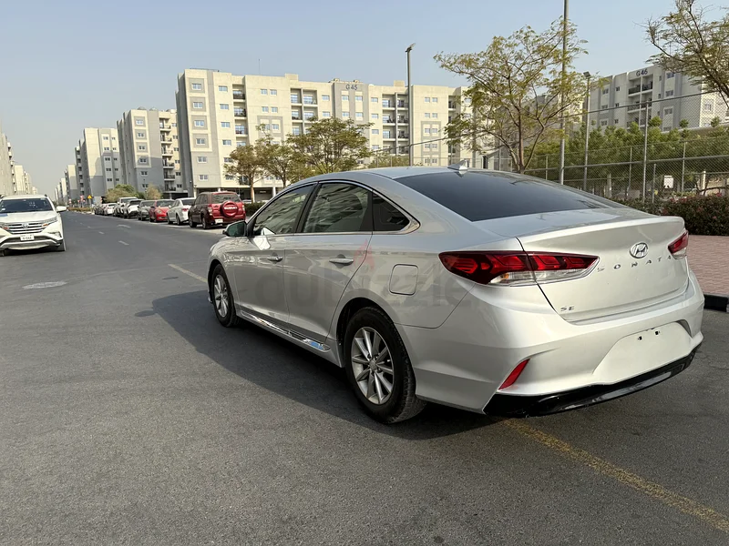 Hyundai Sonata SE63406910373378113