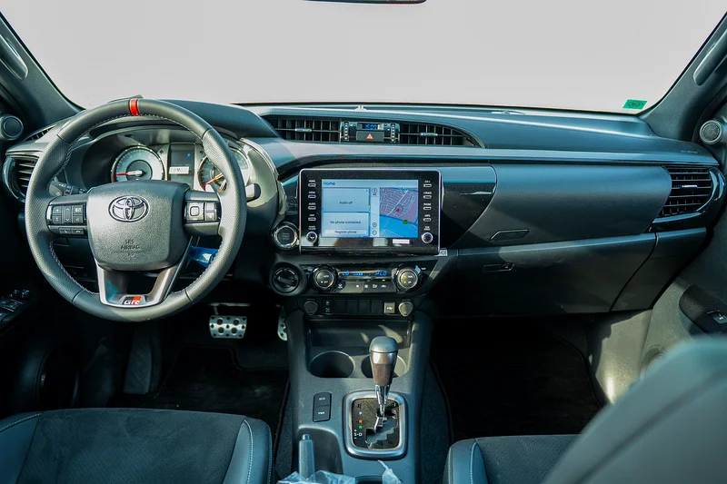 TOYOTA HILUX GR SPORT 4.0 A/T PETROL MODEL GCC 202463401313969153114