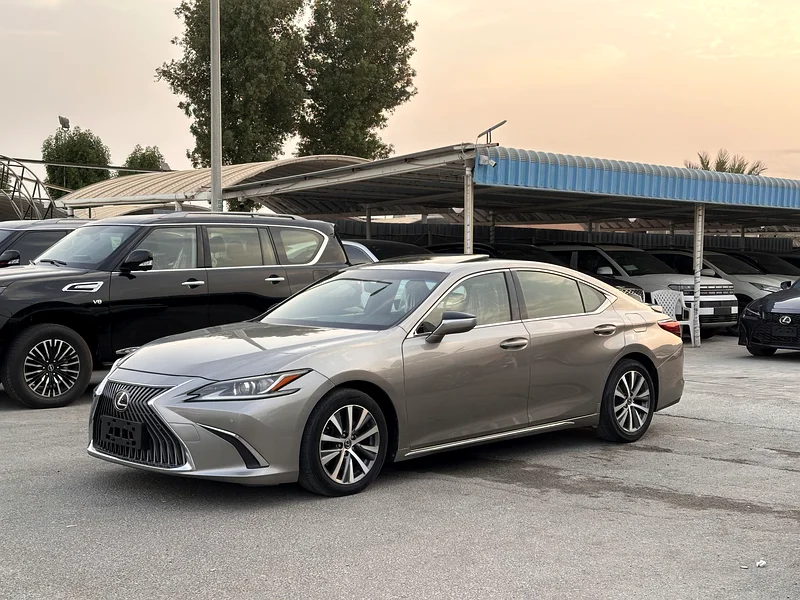 Lexus ES 350 GCC specs model 2019 Full option63398647247491112