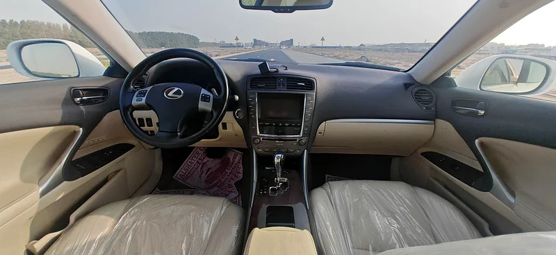 Lexus IS 300 Model 201263398641007490114