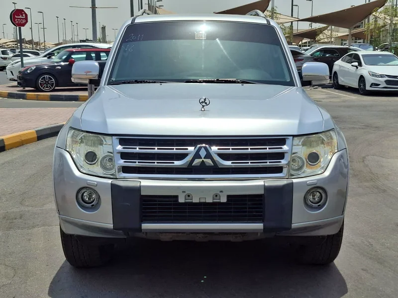 Mitsubishi Pajero model 2011 full option63398585606147112