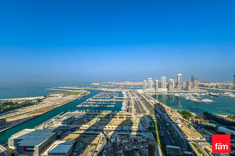 Sea view | Upgraded | Huge Open Living64036951792642110