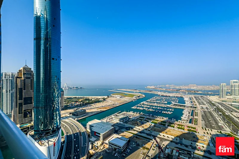 Sea view | Upgraded | Huge Open Living64036951792642112