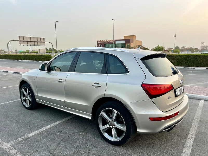 Stunning Gold  AUDI Q5 SLine GCC 2014 Top option Well maintained and clean car63398617261443113