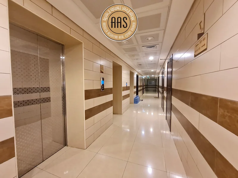 Close To Park  Spacious 3Bhk With Full Facilities63757071378819110