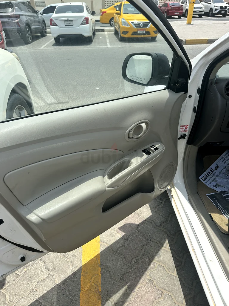يمكن للمشتري الجاد التواصل معي63399966734338114