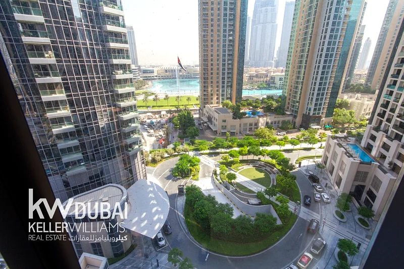 Downtown View | Unfurnished | Spacious | Vacant63772955531906111