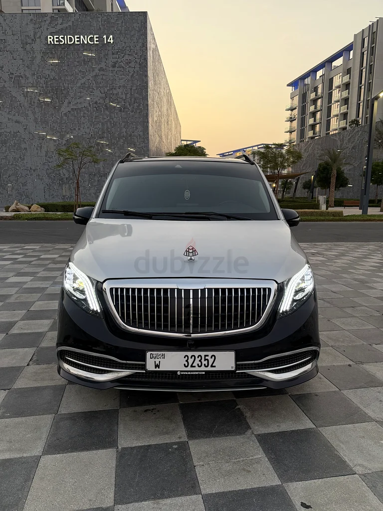 Mercedes V-Class Maybach63403705608961111