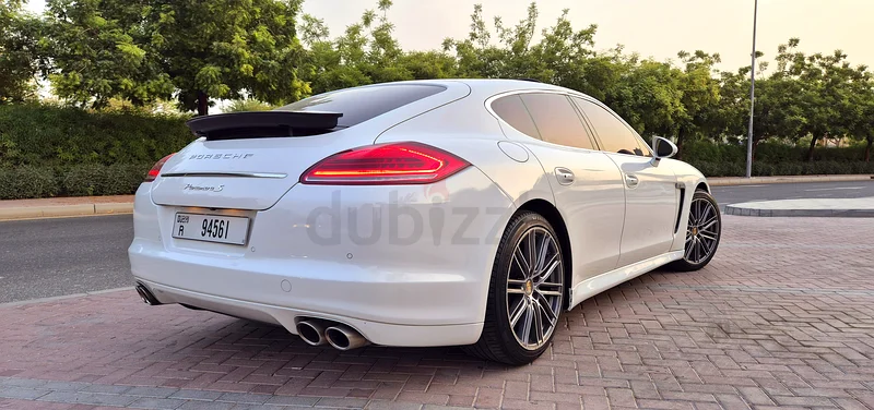 Porsche Panamera S Upgraded to 2016 shape GCC Specs Original Paint63398654093698113