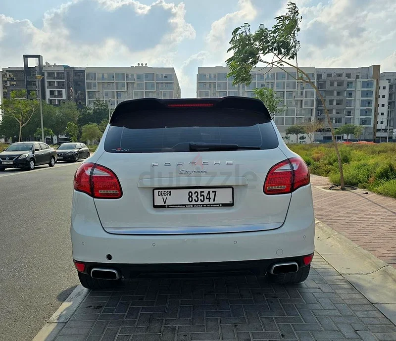 2014 PORSCHE CAYENNE 3.6L GCC SPECIFICATION IN VERY EXCELLENT CONDITION63399908974722113