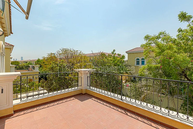 VACANT | Large Layout | Private Pool | Corner Unit63922284794499112