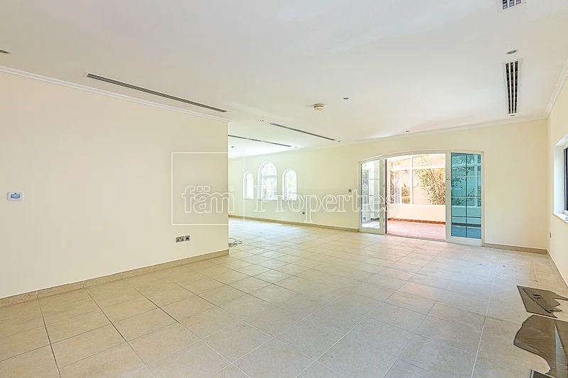 VACANT | Large Layout | Private Pool | Corner Unit63922284794499113