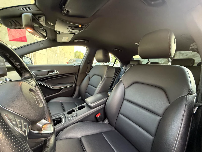 2019 MERCEDES CLA200 GCC SHOWROOM CONDITION63402415553923114