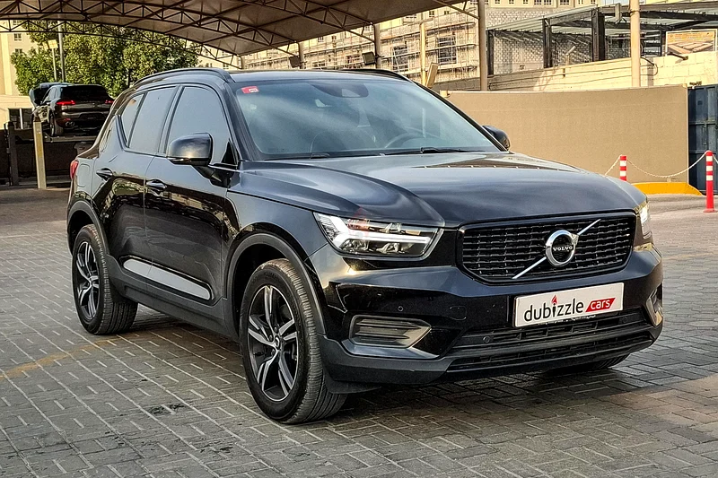 AED 1748/month | 2022 Volvo XC40 T4 R Design | GCC Specs | Ref#35121363407356459266114
