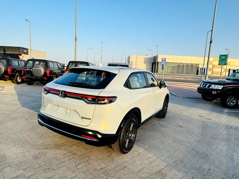 Honda HRV Gulf model, zero under warranty63398539365122112