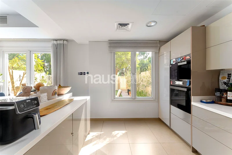 Exclusive| Upgraded | Single row | Simply Stunning63922974201346112