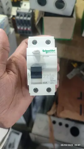 Schneider Electric 40A Circuit Breaker for Sale