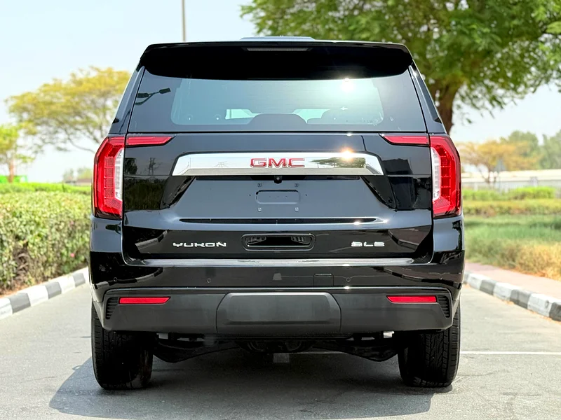GMC Yukon SLE / GCC - 2022 - Full Service History (AL GHANDI) - Excellent Condition63398503278081114