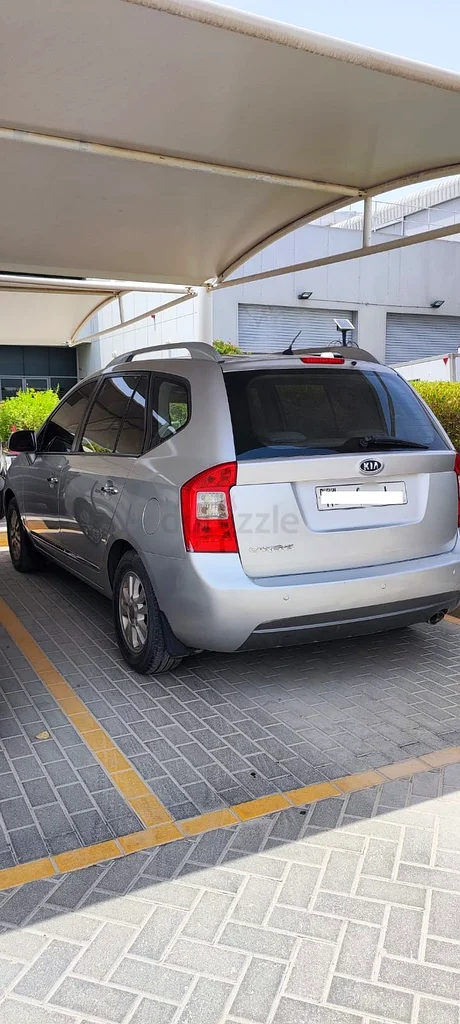 KIA Carens63398617462787112