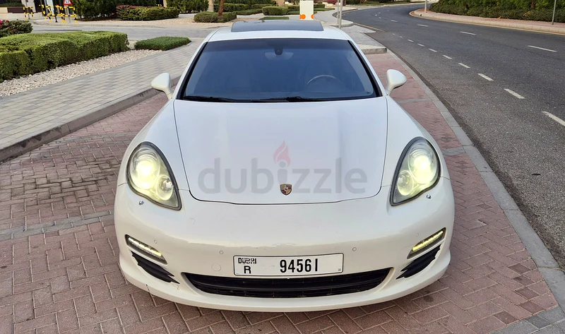Porsche Panamera S Upgraded to 2016 shape GCC Specs Original Paint63398654093698112