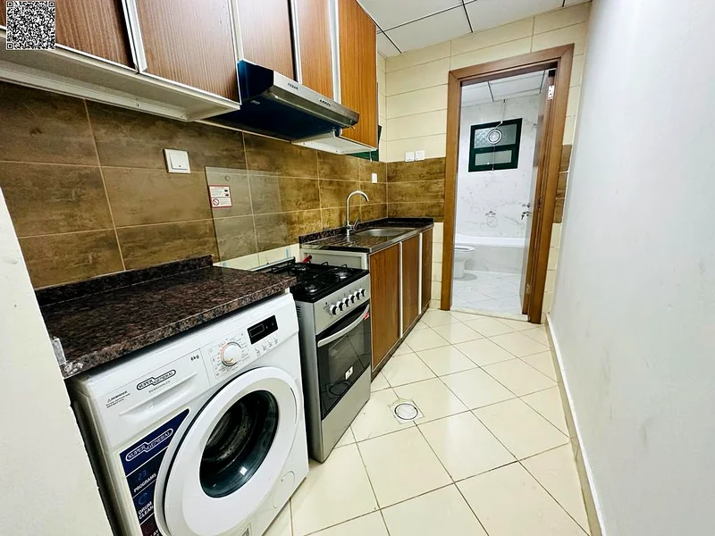 For monthly rent, including bills, in a strategic location and with new furniture63720685372929113
