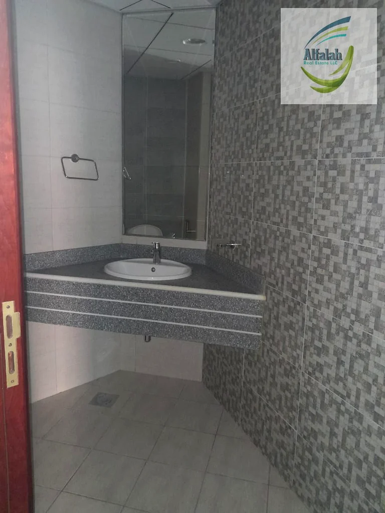 عرض ساخن شقة من غرفتين وصالة بإطلالة بحرية كاملة متاحة للبيع63871086878337114