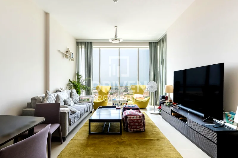 Full Sea View and High Floor | Vacant Apt63918199755265111