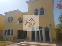 SINGLE ROW | 4 BED LEGACY VILLA | MAINTAINED GARDEN