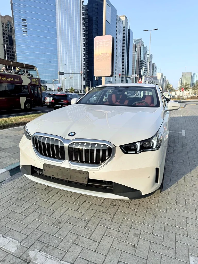2026 BMW 520i. 5 Years Warranty/ 5 Years Free Service. Free Insurance/ Window tint63405679428481111