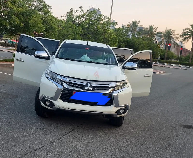 Mitsubishi montero sport63398591276162114