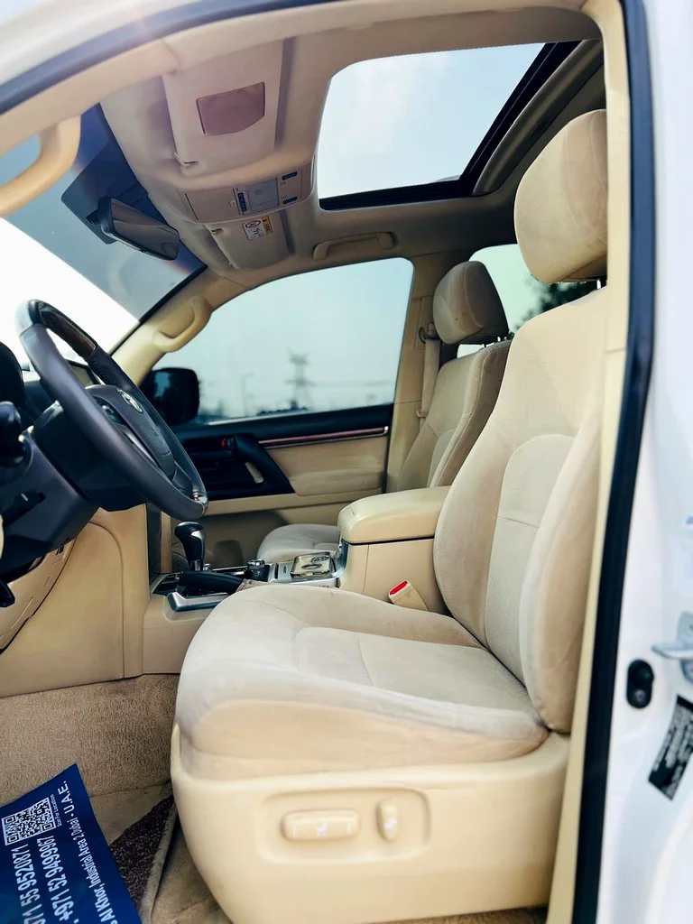 Toyota Land Cruiser // Gcc Space // Cylander 6 // Good conditions63399948317443111