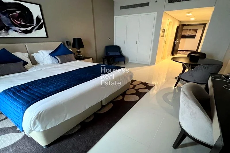 Furnished | Luxury Communities | Elegant Space64005978928259111