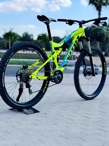 Mountain bike full suspension