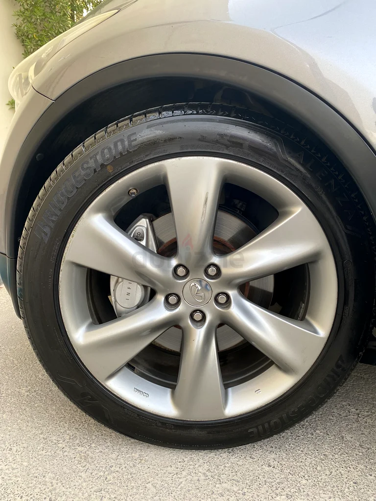 إنفيني QX70 2016 مواصفات خليجية، قيادة منخفضة63155091689731114