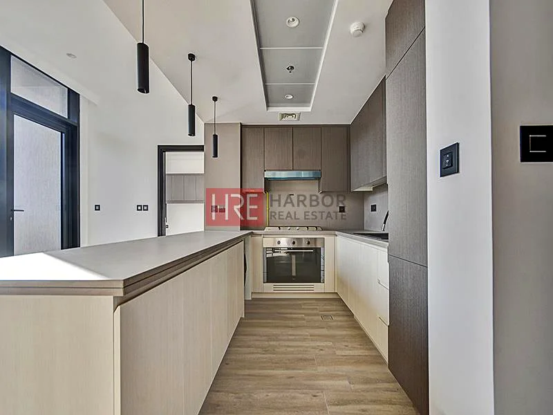 Ready to Move In | Luxurious 1BR | Modern Unit63782019697410114