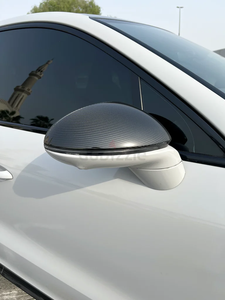 Porsche Cayenne turbo GT63398657011202113
